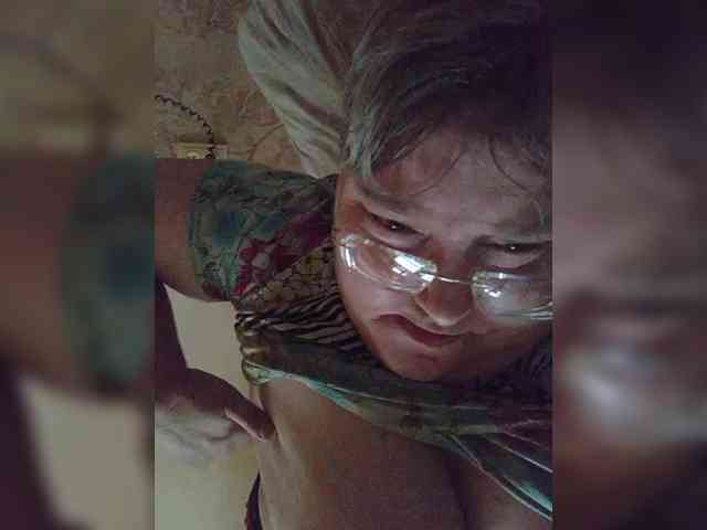 Olga47 webcam