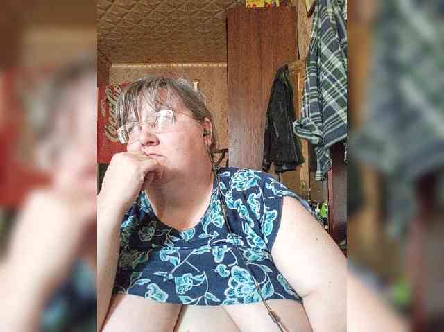 Olga47 webcam