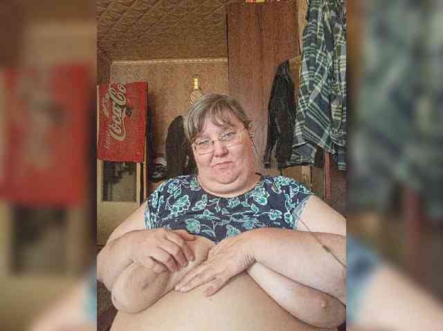 Olga47 webcam