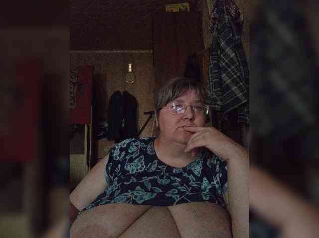 Olga47 webcam