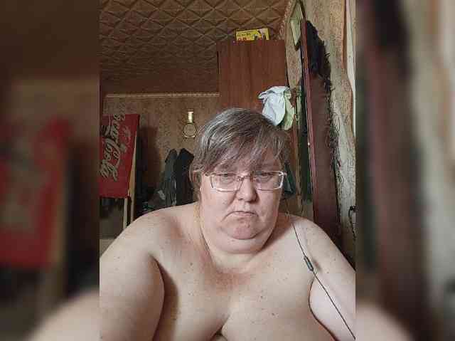 Olga47 webcam