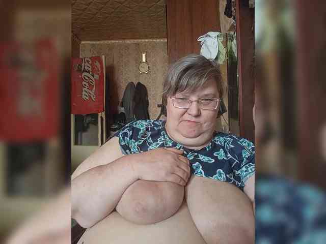 Olga47 webcam