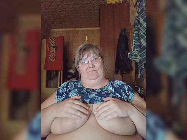 Olga47 webcam