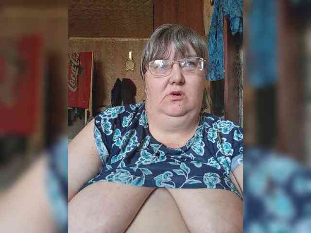 Olga47 webcam