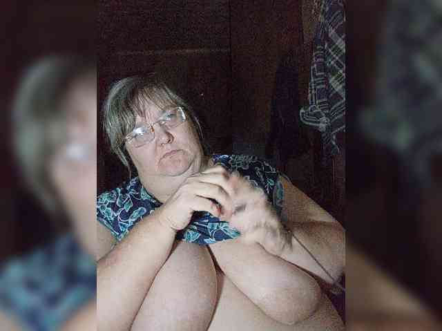 Olga47 webcam