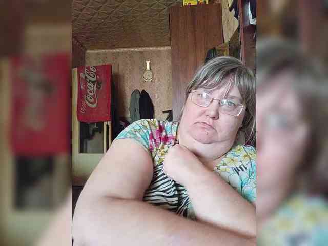 Olga47 webcam
