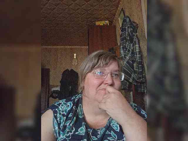 Olga47 webcam