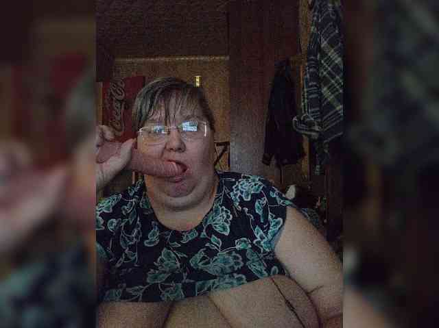 Olga47 webcam