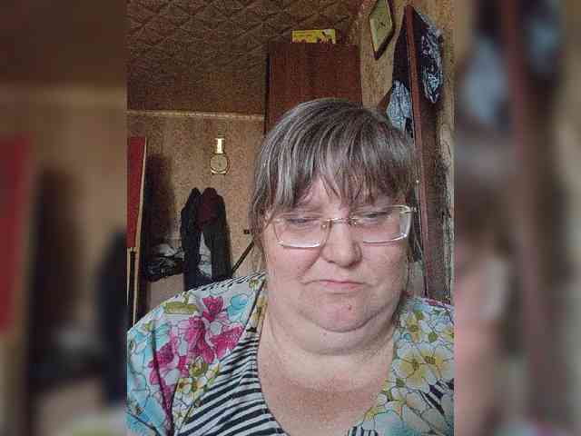 Olga47 webcam