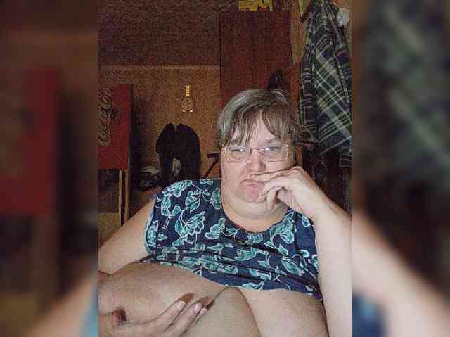 Olga47 webcam