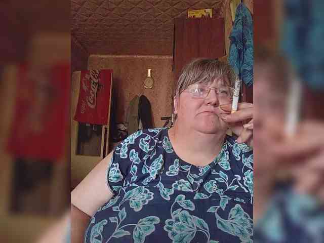 Olga47 webcam