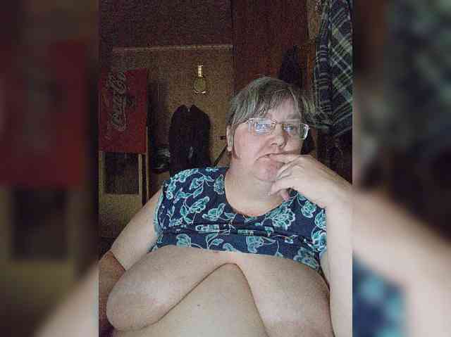 Olga47 webcam