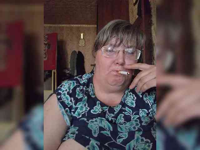 Olga47 webcam