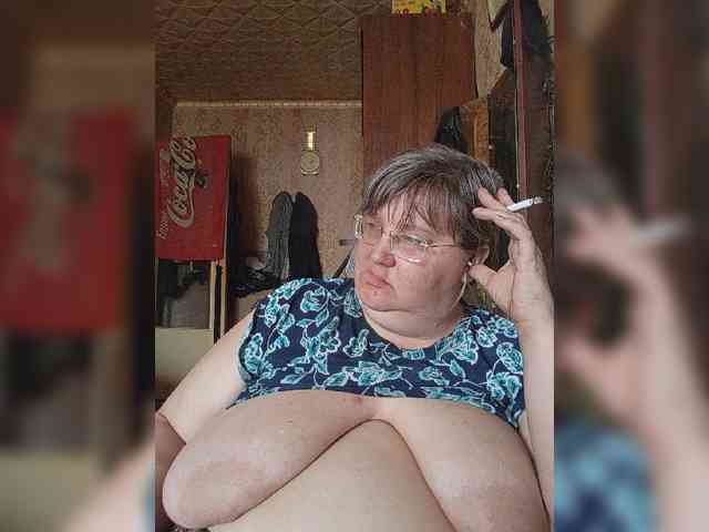 Olga47 webcam
