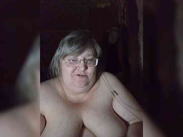 Olga47 webcam