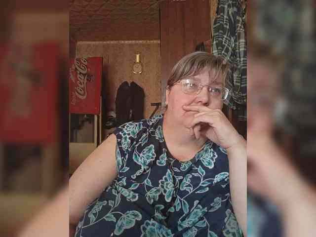 Olga47 webcam