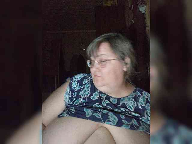 Olga47 webcam