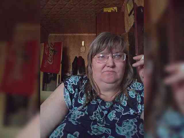 Olga47 webcam