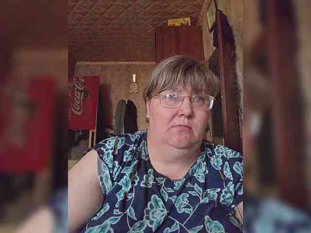Olga47 webcam