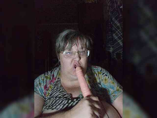 Olga47 webcam
