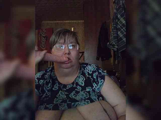 Olga47 webcam