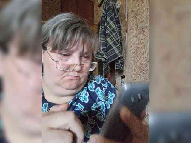 Olga47 webcam