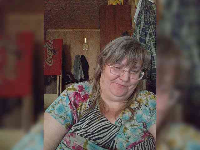 Olga47 webcam
