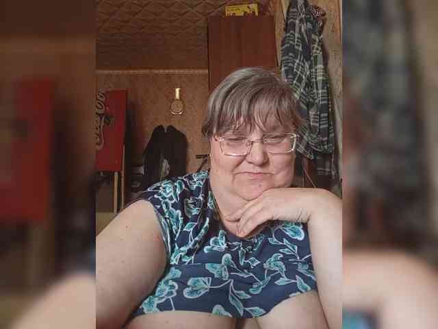 Olga47 webcam