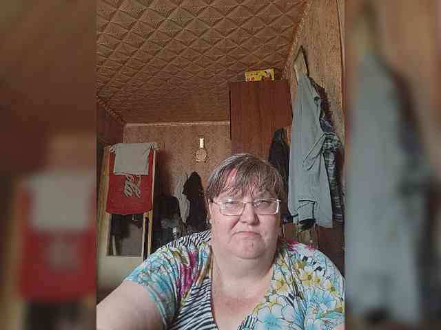 Olga47 webcam