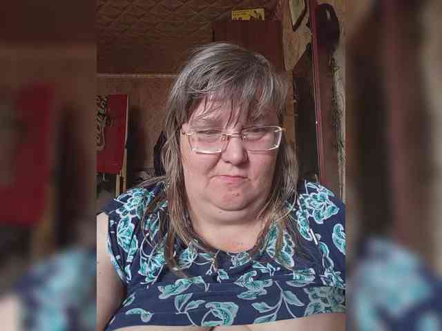 Olga47 webcam