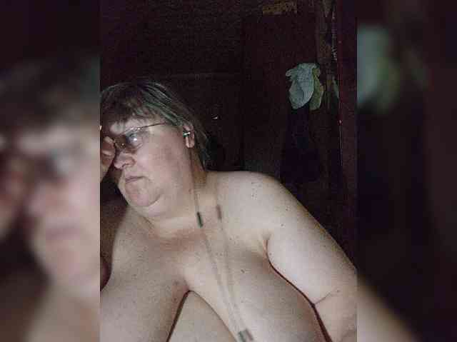 Olga47 webcam