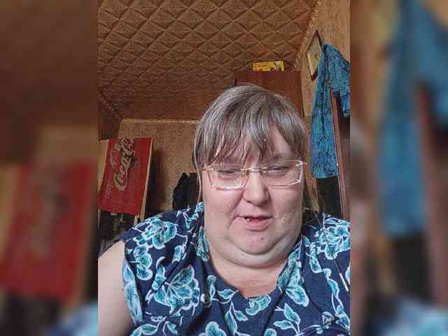 Olga47 webcam