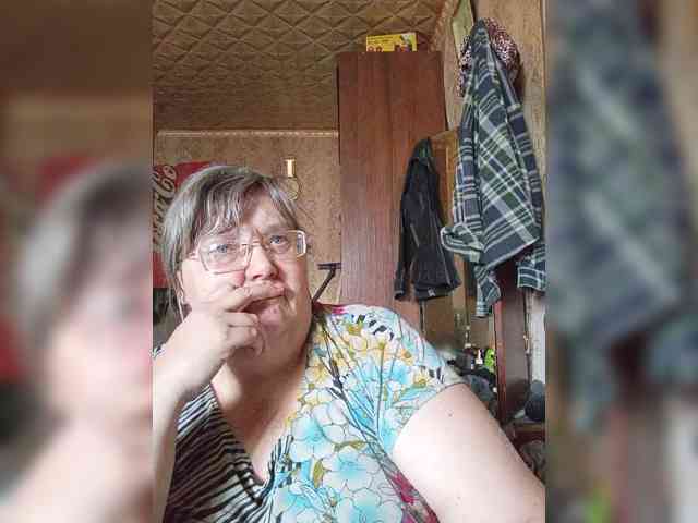 Olga47 webcam