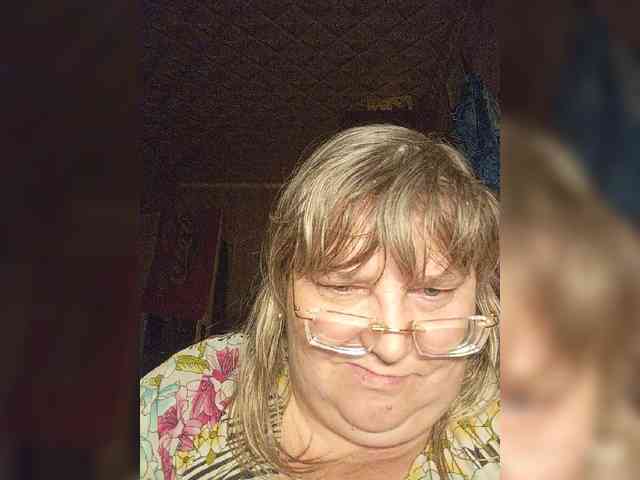 Olga47 webcam