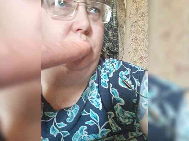 Olga47 webcam
