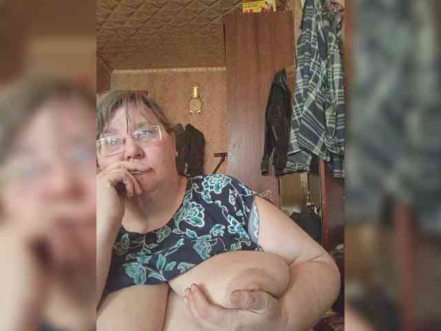Olga47 webcam