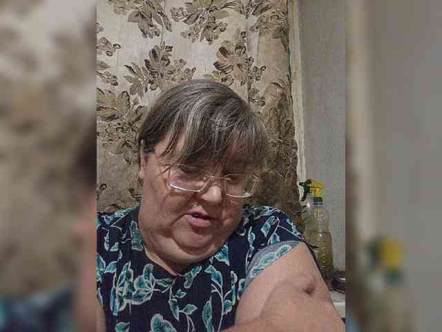 Olga47 webcam