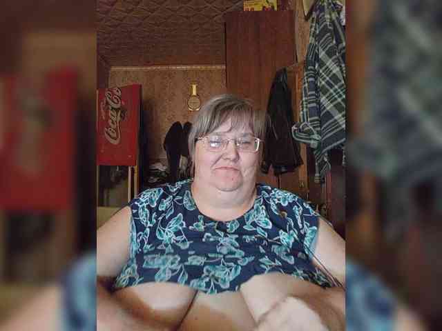 Olga47 webcam