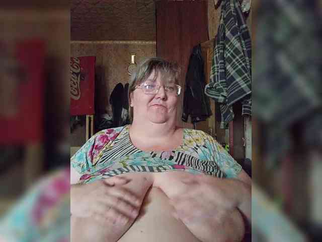 Olga47 webcam