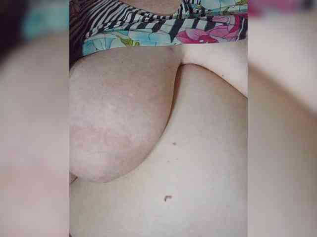 Olga47 webcam