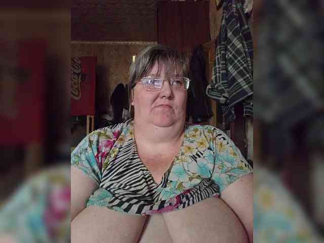 Olga47 webcam