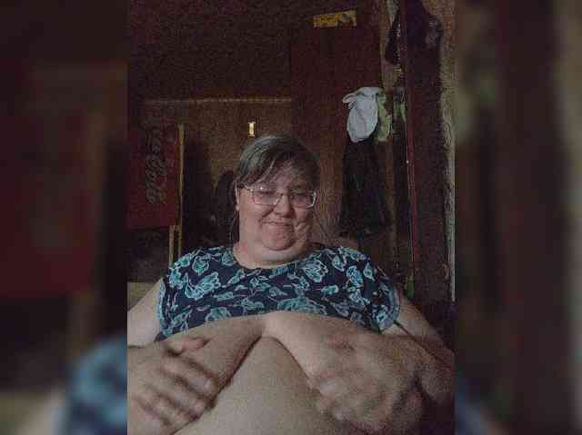 Olga47 webcam
