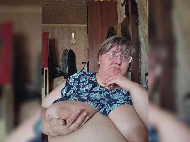 Olga47 webcam