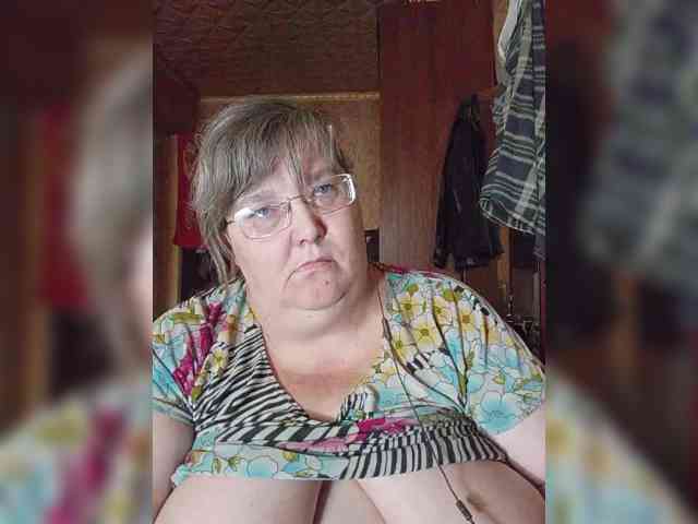 Olga47 webcam