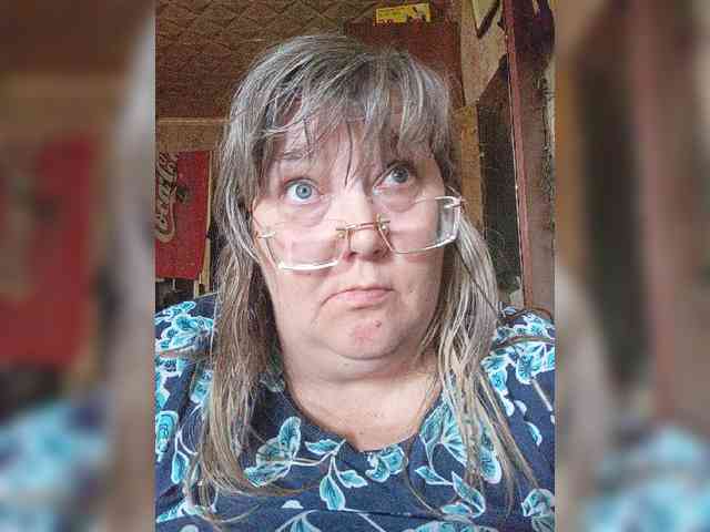 Olga47 webcam