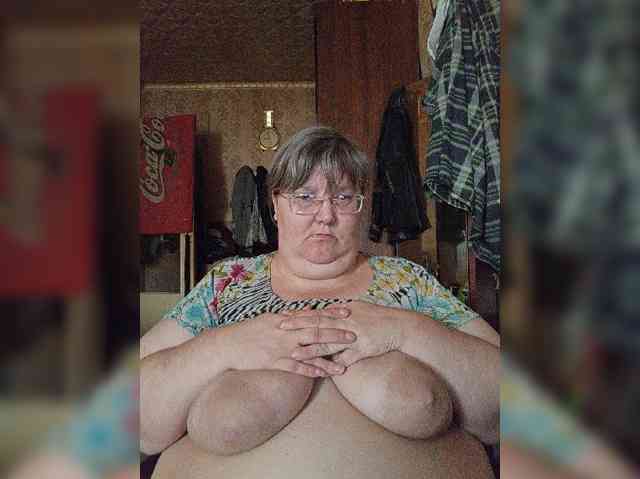 Olga47 webcam