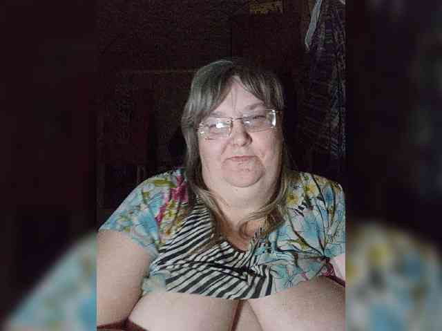 Olga47 webcam