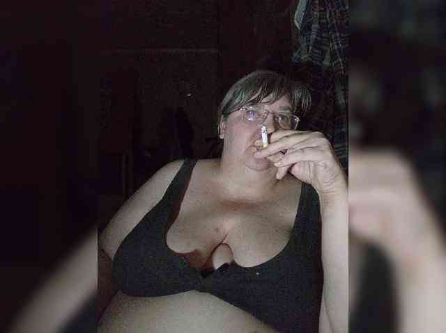 Olga47 webcam