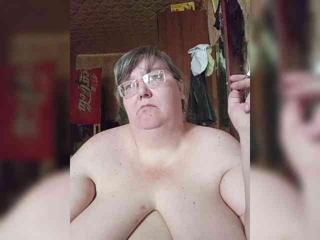 Olga47 webcam