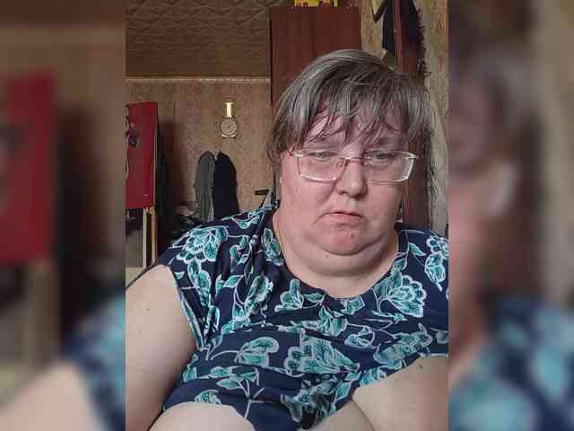Olga47 webcam